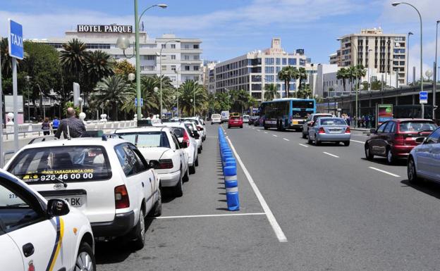 UxGC, contra el descanso obligatorio de dos días para el taxi en la capital grancanaria