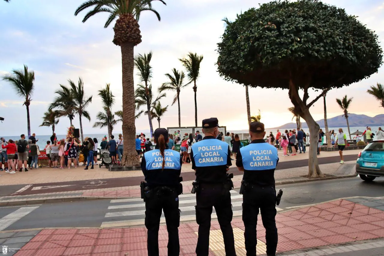 Dos detenidos, entre ellos un menor, por robar en varios establecimientos comerciales en Lanzarote
