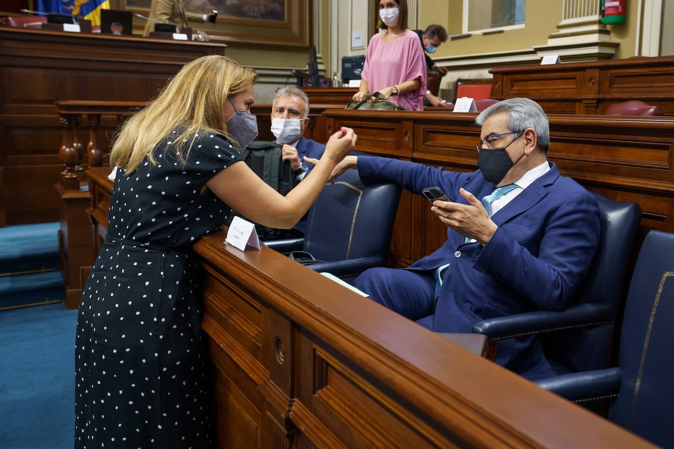 En busca de un «acuerdo político» ante el nuevo conflicto del REF