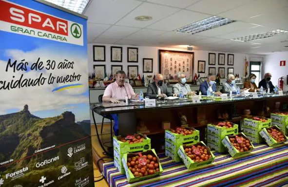 Los 197 supermercados del Spar comercializarán más de 550 toneladas de tomate de La Aldea