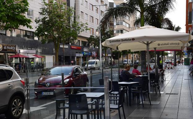 El Ayuntamiento calcula que las terrazas exprés que no cumplen estarán retiradas en dos meses