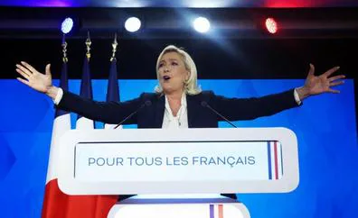 Le Pen reconoce la derrota, pero avisa de que no renuncia a presidir Francia