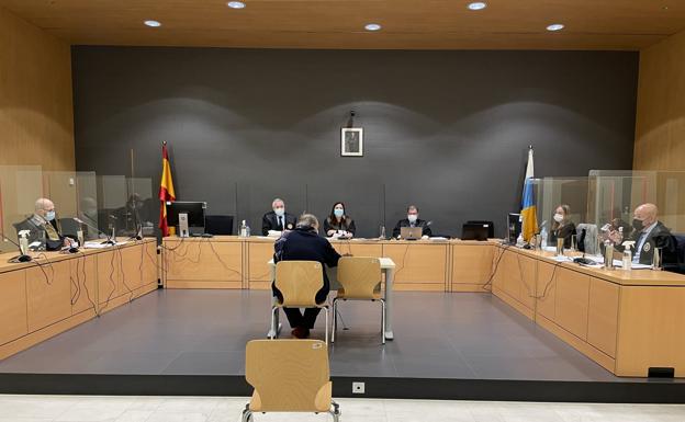 La Audiencia absuelve a un acusado que se enfrentaba a 15 años de cárcel por abusar de su nietastra