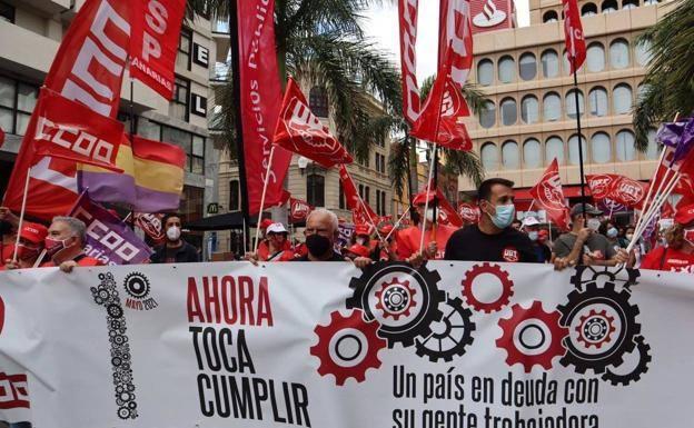 Los sindicatos dicen que si no hay subida salarial habrá movilizaciones