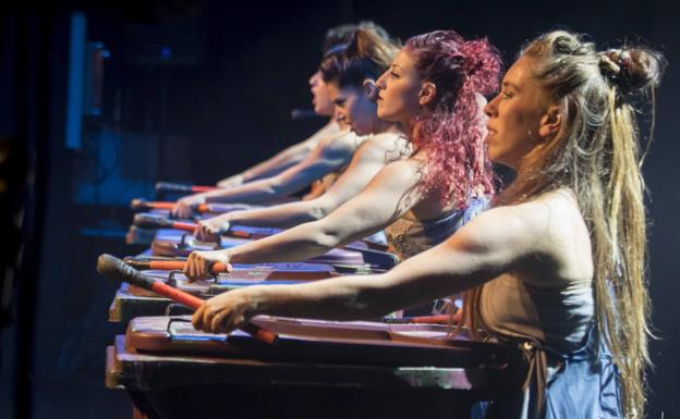 Mayumana inicia en Vecindario su gira canaria de 14 funciones