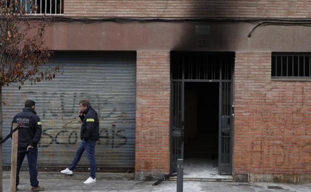 Tres muertos en un incendio en Barcelona que pudo ser provocado