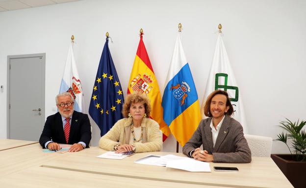 La Universidad Fernando Pessoa Canarias y Charter 100 Gran Canaria firman un programa de becas