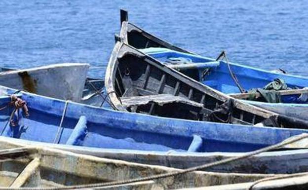 Mauritania intercepta una barca que intentaba llegar a Canarias con al menos 50 migrantes