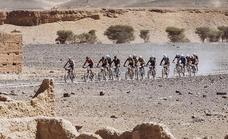 Muere el ciclista español Ernesto Escolano en la Titan Desert