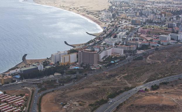 El proyecto constructivo de la línea del tren en Playa del Inglés sale a concurso