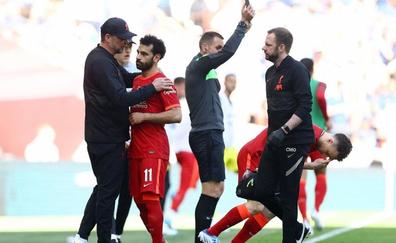 El Liverpool trata de rebajar la alarma sobre Salah y Van Dijk