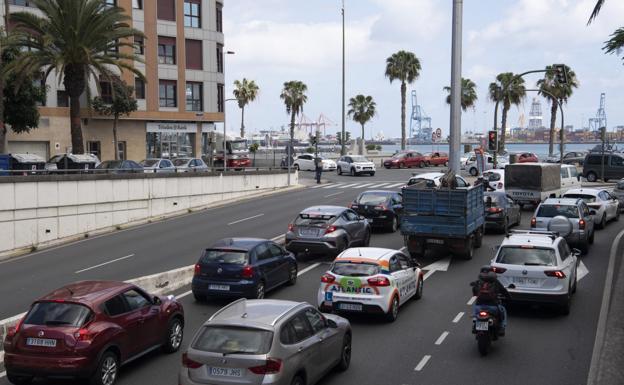 Franquis descarta tocar Las Alcaravaneras para mejorar el tráfico en Julio Luengo