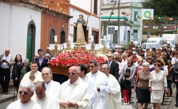 Valleseco vuelve a celebrar en la calle la Fiesta del Huevo Duro