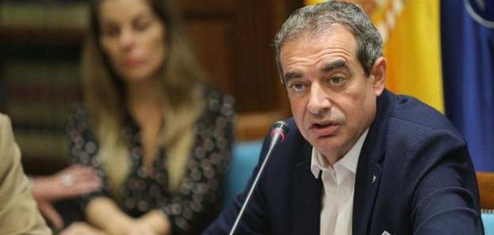 Moreno, PSOE, PP and NC defend another report on RTVC
