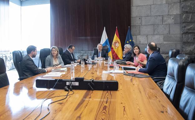 El Gobierno aprueba dos OEP extraordinarias de 3.496 plazas