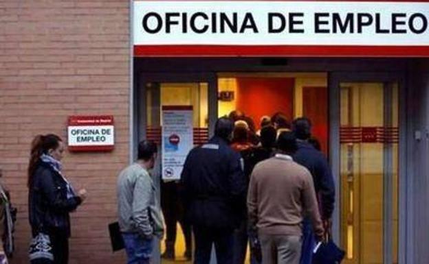 Los municipios recibirán 12 millones de euros para contratar a parados de larga duración