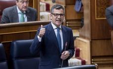 El PSOE apoya que el Senado abra el debate para despenalizar las injurias a la Corona