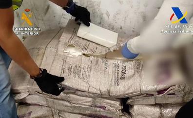 Duro golpe a la delincuencia organizada: intervienen 215 kilos de cocaína en el Puerto de Las Palmas