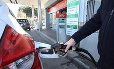 Récord del combustible a un mes de que el Gobierno aclare el futuro de la subvención