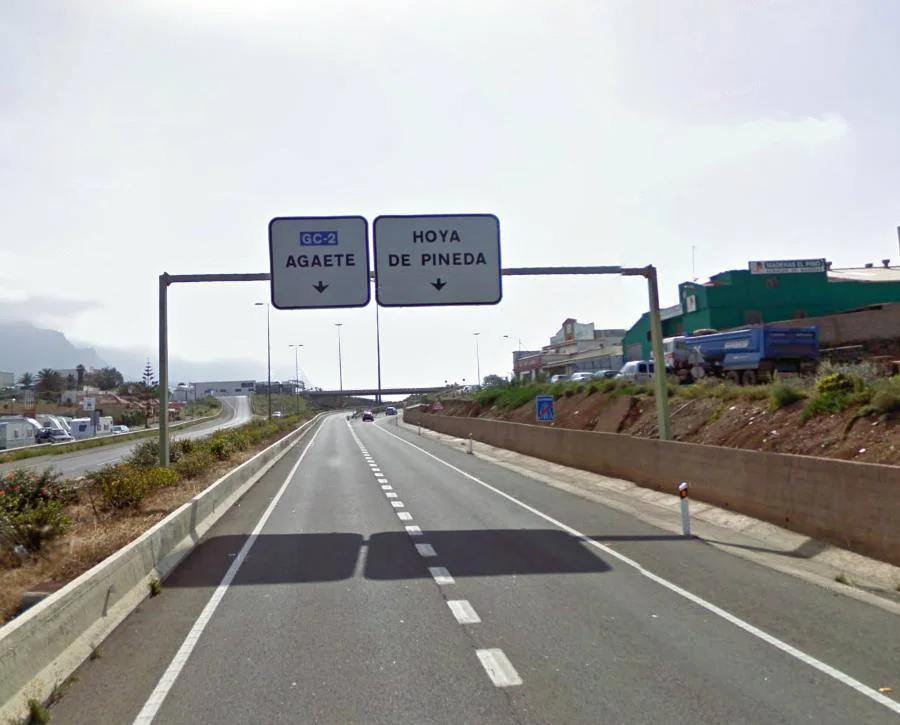 Un motorista herido grave tras sufrir una caída en Las Palmas de Gran Canaria