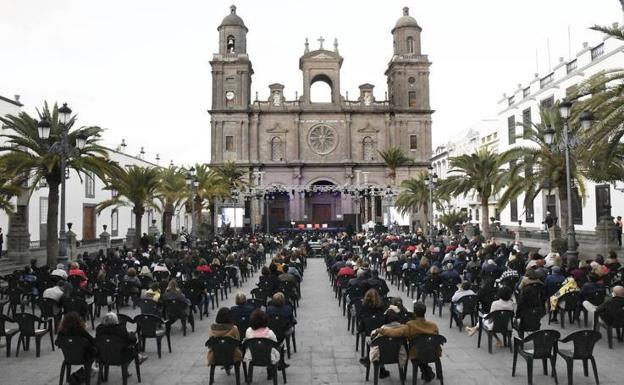 Las Fiestas Fundacionales inician a ritmo de zarzuela