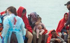 Llega a Lanzarote una barquilla con 64 inmigrantes