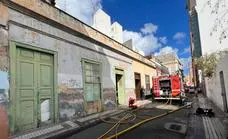 Extinguido el incendio de una vivienda abandonada en Las Palmas de Gran Canaria