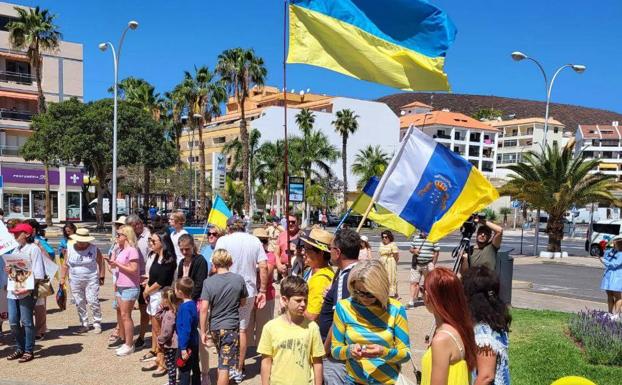 Marcha solidaria en Tenerife contra las violaciones a mujeres en la guerra de Ucrania