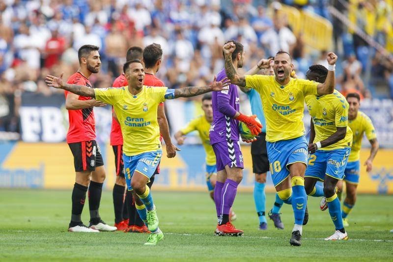 Encuesta: ¿Cree que la UD Las Palmas le remontará la eliminatoria al CD Tenerife en el Estadio de Gran Canaria?