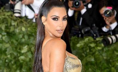 Kim Kardashian, dispuesta a comer a caca a diario para seguir joven