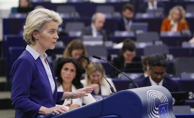 La Comisión Europea asegura que los procedimientos contra Polonia seguirán adelante