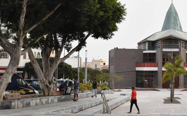 Los ayuntamientos reconocen haber tenido dificultades en la cesión de espacios a inmigrantes