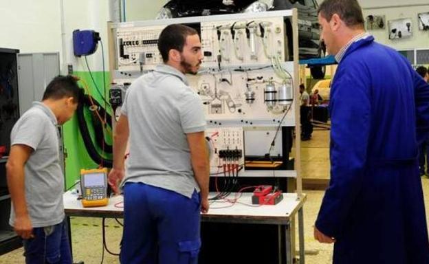 El 47% del alumnado de grado medio continúa sus estudios con un ciclo superior