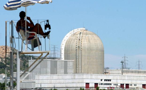 La Eurocámara rechaza que la energía nuclear sea calificada como verde