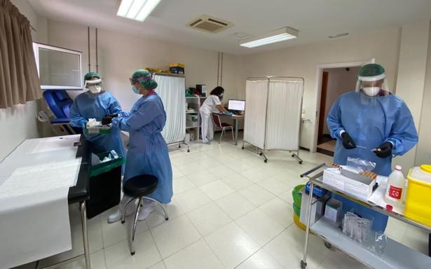 Canarias suma seis muertes por covid y 1.186 nuevos casos en cuatro días