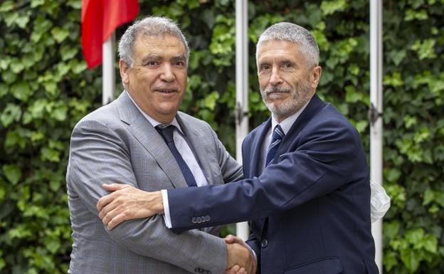 Grande-Marlaska se reúne </p><p>con el ministro del Interior de #Marruecos, Abdelouafi Laftit.