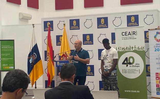 CEAR's regional coordinator, Juan Carlos Lorenzo, during the presentation of the NGO's annual report. 