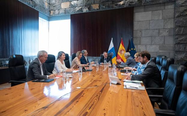 El Gobierno amplía el presupuesto para la contratación de más personal