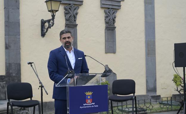 Nico Castellano pregona en Telde las fiestas de San Juan tras recorrer más de 90 países