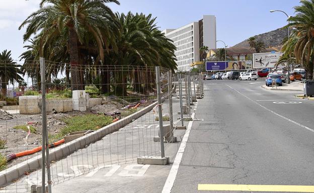 La MetroGuagua cierra un tramo de la calle Alicante y varía el itinerario de las líneas 9, 12 y Luna 1