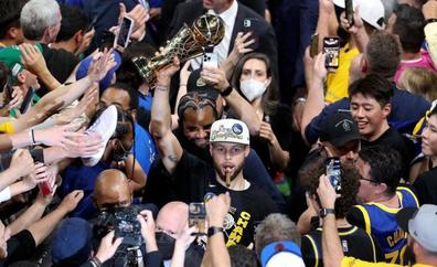 Curry lleva a los Warriors a su cuarto anillo en ocho años y gana el MVP