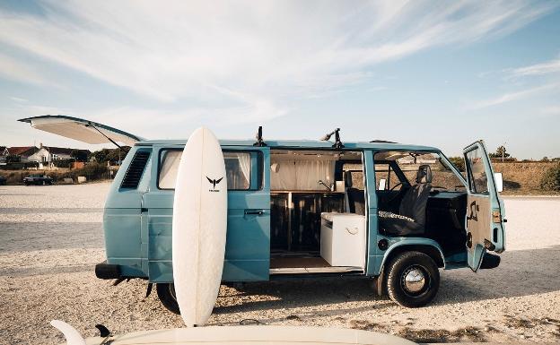 Los mejores sitios de Europa para acudir en autocaravana a practicar surf