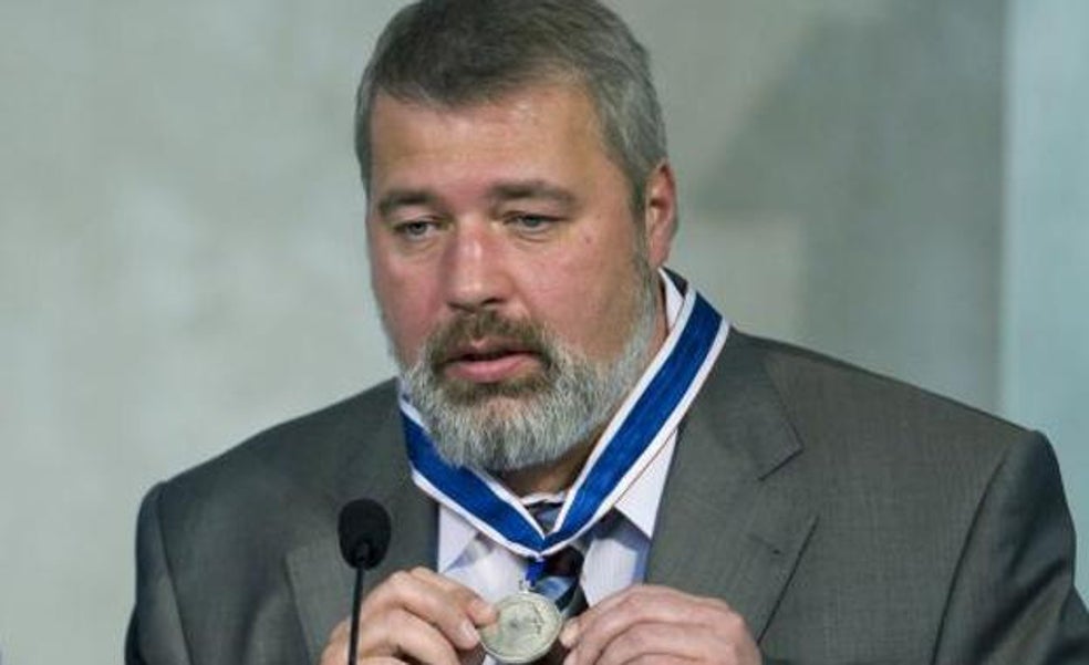 El Nobel de la Paz ruso subasta su medalla por 98 millones para Ucrania