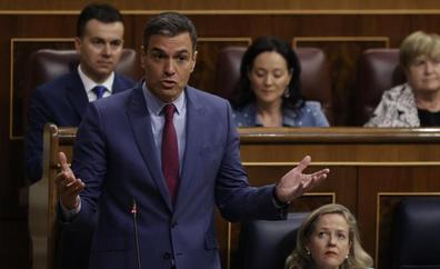 Sánchez acepta ahora otra bajada del IVA de la luz como cortafuegos al revés andaluz