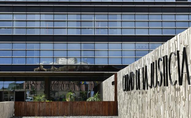 El Supremo ratifica la pena a un adulto por abusar de su sobrina política menor