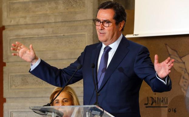 Garamendi: «No hay gran dimisión en España, ni tampoco se paga poco»
