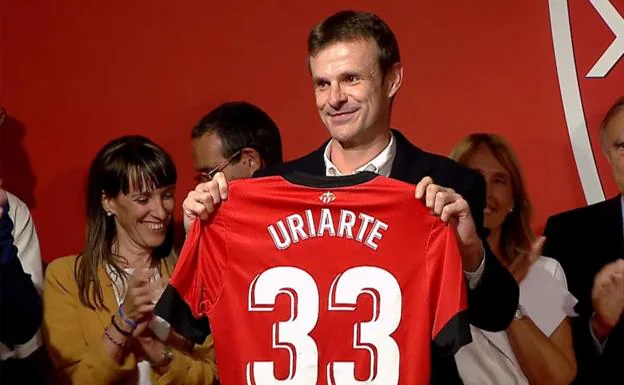 Jon Uriarte se ha convertido en el presidente 33 del Athletic..