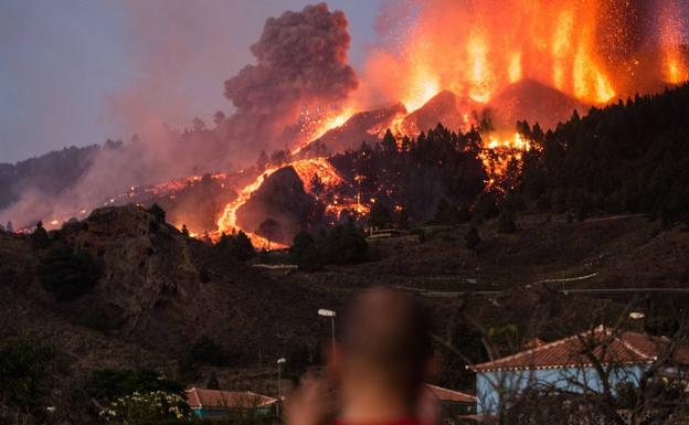 El Gobierno prorroga los ERTE y otras medidas sociales para La Palma