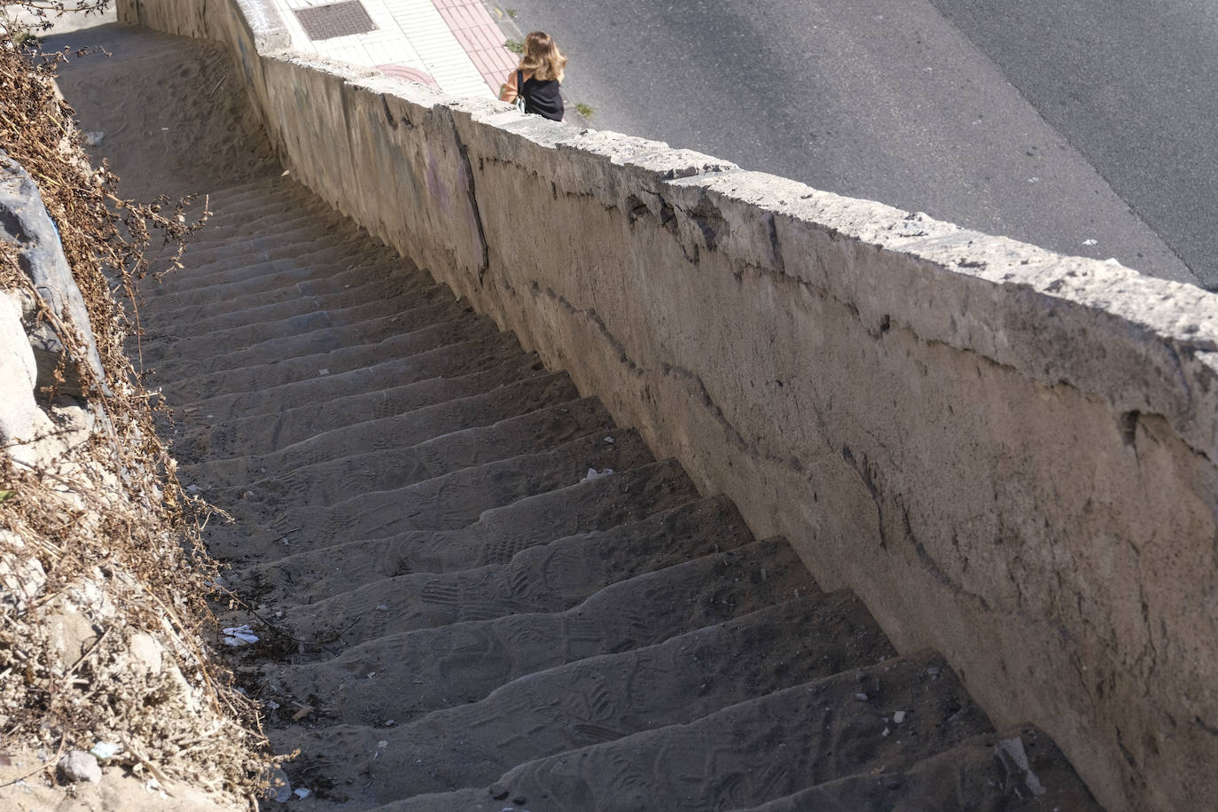 Herido tras caerse de una escalera