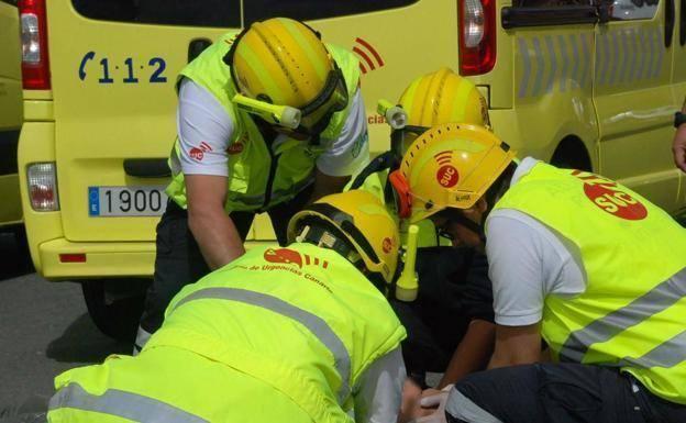 Una mujer, herida de gravedad, tras ser atropellada en la capital tinerfeña